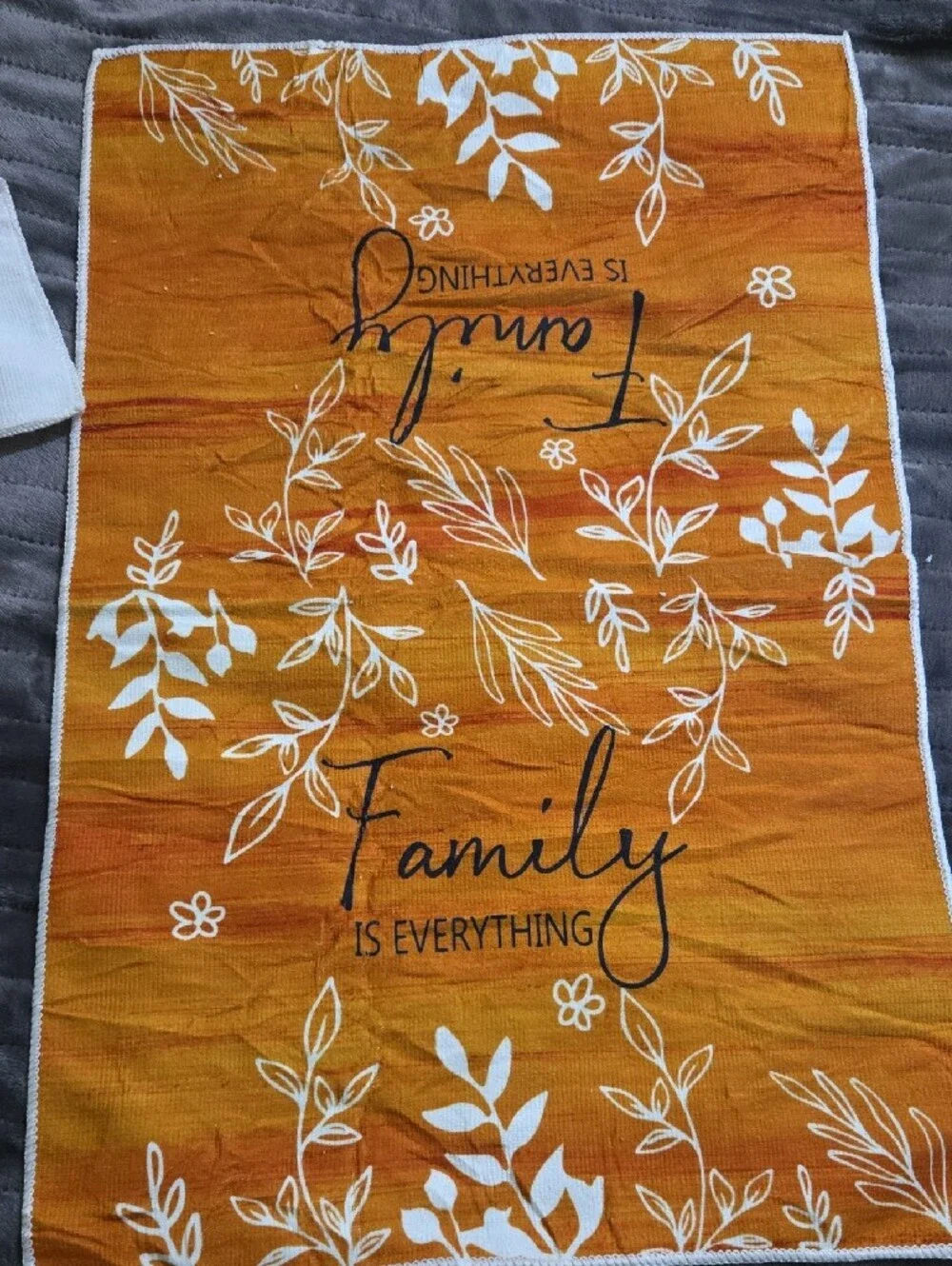 Set Of 4 Fall Themed Kitchen Towels - NWOT